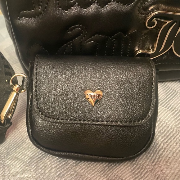 Juicy Couture black two way shoulder/cross body soft feaux leather bag, NwoT - Picture 10 of 12